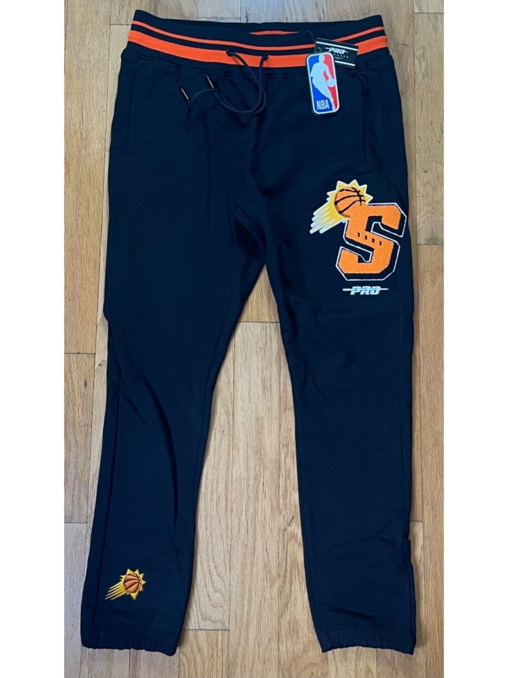 Pro Standard NBA Phoenix Suns ‘S’ Black/Orange Joggers - Men’s Size XL - NWT
